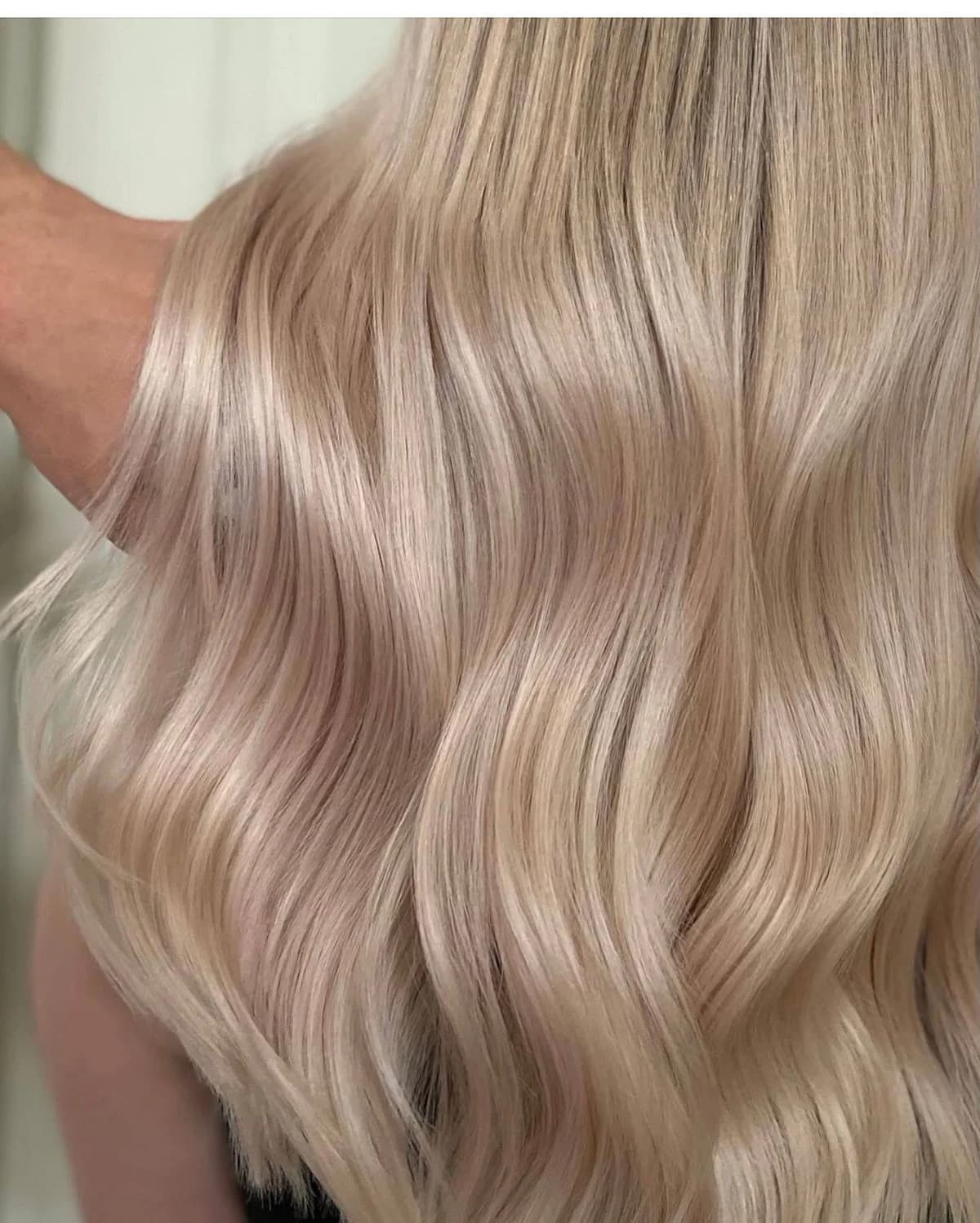 Blond vlny